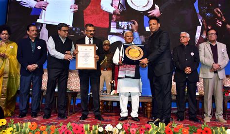 MP: 77.82 % Voting In Assembly Polls Proof Of Democracy's Progress ...