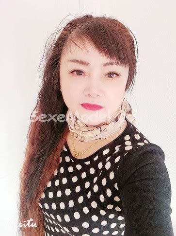 Beautiful dating Asian member: Xuepin from Guangxi, 37 yo, hair color Black