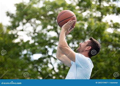 NBA Basketball 的图像结果
