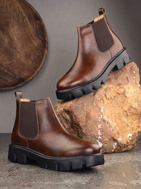 Chelsea Boots - Buy Chelsea Boots online at Best Prices in India ...