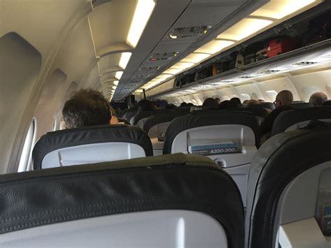 Airbus A320 Business Class 的图像结果