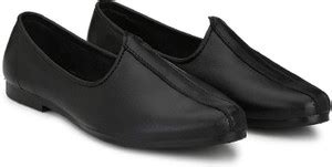 Mojaris For Men Price in India - Buy Mojaris For Men online at Shopsy.in