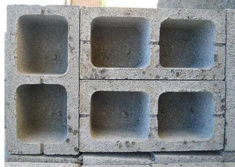 什么叫混凝土小型空心砌块应底面朝上反砌于墙上_百度知道