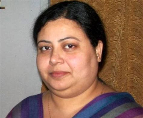 UP News: पूर्व नगर पालिका अध्यक्ष शहला ताहिर पर ईडी का शिकंजा, नवाबगंज ...