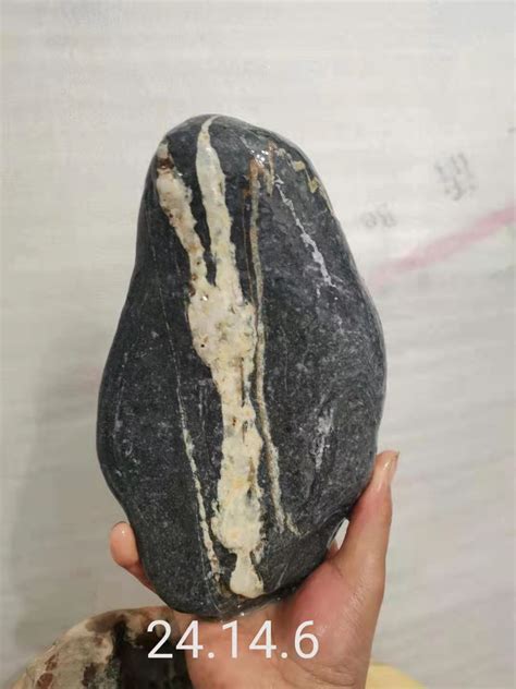 奇石，自然界神奇的造化 图 - 华夏奇石网 - 洛阳市赏石协会官方网站
