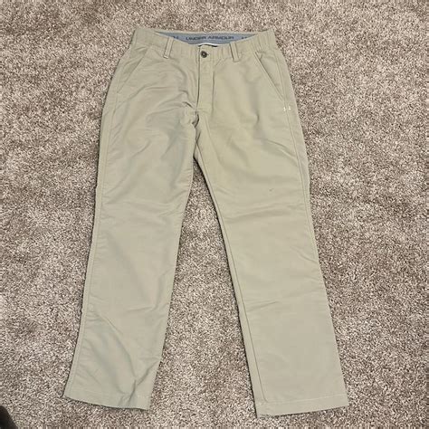 32/30 Mens Khaki Golf Pants - Depop