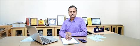 Principal Message of Arya College 1st Old Campus