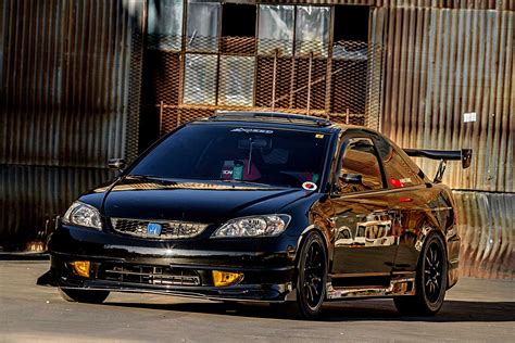 Honda Civic 2004 Cupe Jdm 2004 Honda Civic, Repainted After Mall