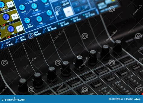 Sound Control Panel Windows 7 的图像结果