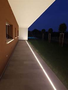 illuminazione a pavimento per esterni piastrelle per pavimenti esterni fratelli pellizzari illuminazione a pavimento per esterni piastrelle per pavimenti esterni fratelli pellizzari