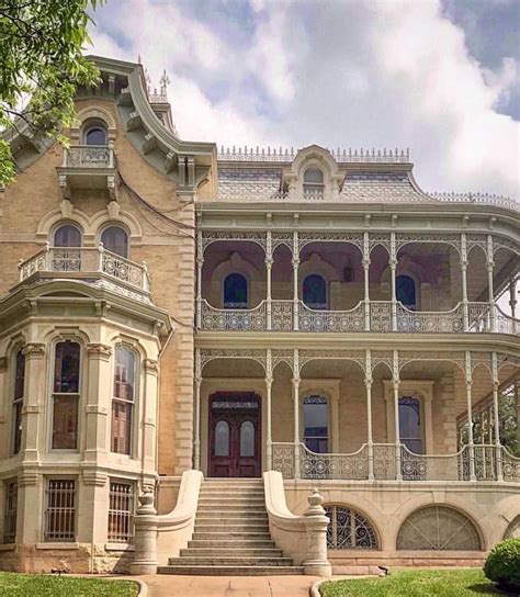 4 Story Italianate Style House