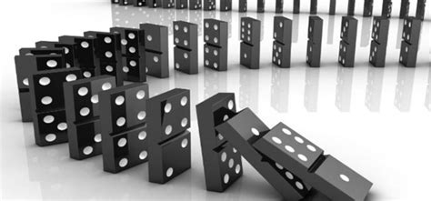 How Many Crypto Firms Acted Like Banks, Then Collapsed Like Dominoes