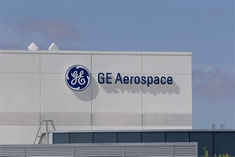 GE Aerospace (GE) Stock: Q425 Earnings Beat And Upbeat 2026 Outlook