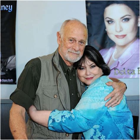 Delta Burke Net Worth & Husband - Famous People Today