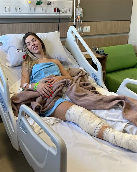 MARCELA SOARES (@maarcelaoficial) • Instagram photos and videos