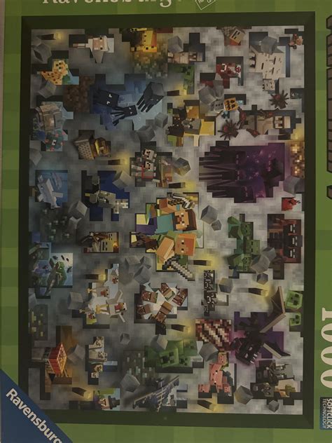 Ravensburger 1000pc MineCraft puzzle with a weird misprint | Scrolller