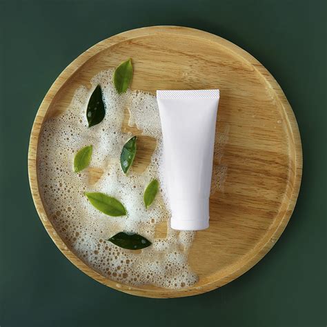 Neem Facewashes Like Himalaya's For Under INR 200 | LBB