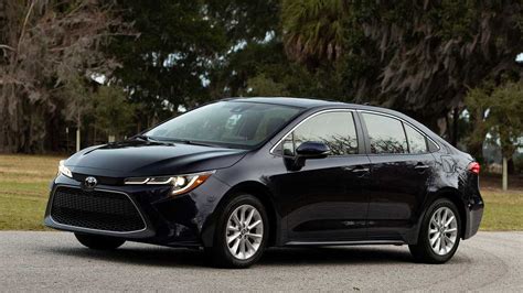 2020 Toyota Corolla Sedan First Drive: The Safe Choice