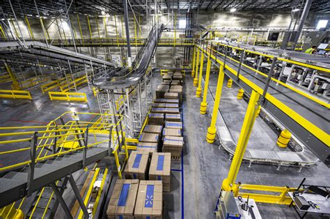 New 1.8 million square-foot Walmart distribution center in Franklin ...