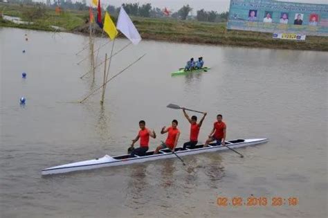 Sit on Top - Kayaks - Carbon Tape Canoe C4 Boats With Sandwich Moulding ...