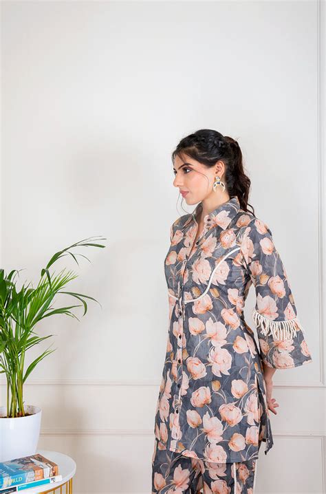 OH MY CO-ORD!! Grey Floral Printed Co-ord Set - Ishnya