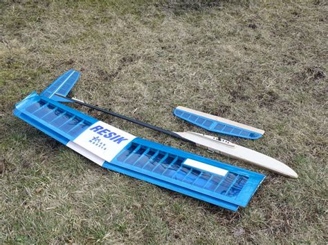 RESIK F3L (RES) KIT X-Tail 1975 mm STAR MODELS - Zeller Modellbau