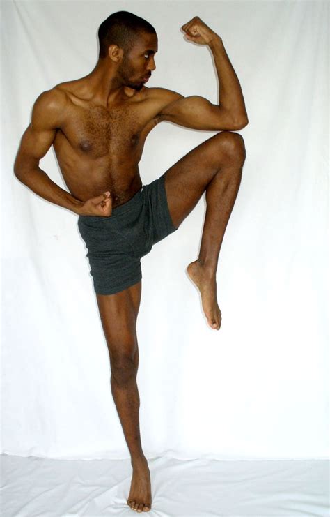 Life Modelling Poses 的图像结果