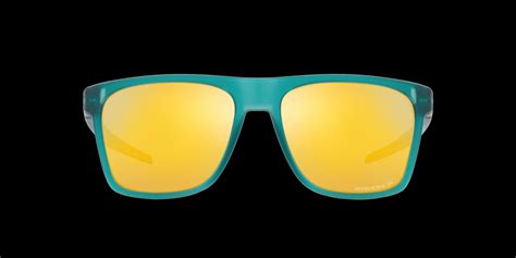 OAKLEY SUNGLASSES Man Injected Sunglass