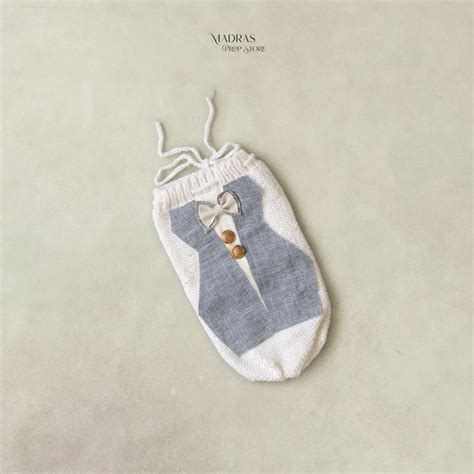 Wraps – Page 3 – Madras Prop Store