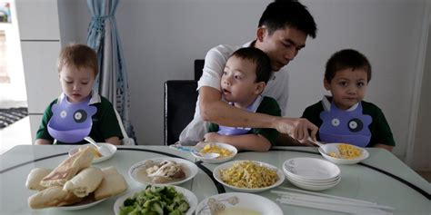 In Photos: LGBT Parents Challenge Stereotypes in China - The Wire