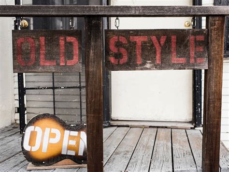 Four must-visit guitar shops in Los Angeles