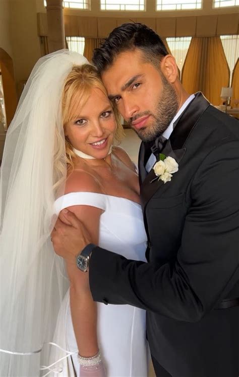 All the Details Behind Britney Spears’s Wedding Beauty Look | Vogue