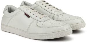 RED CHIEF RC3570 Sneakers For Men - Buy RED CHIEF RC3570 Sneakers For ...