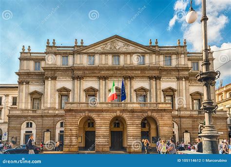 Facade of La Scala Opera House in Milan, Italy Editorial Photography ...