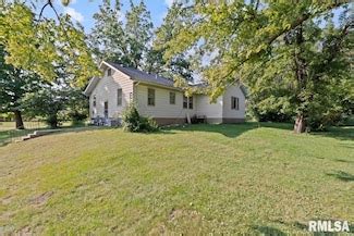 Moline, IL Homes for Sale & Real Estate - Homes.com