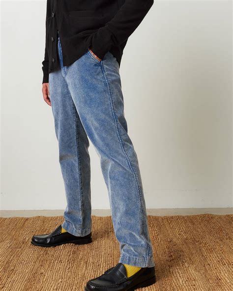 Xx Chino Authentic Straight Fit Corduroy Men's Pants - Medium Wash | Levi's® CA