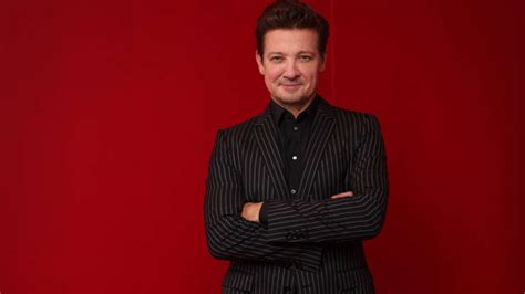 Jeremy Renner accused of violence, threatening to call ICE on someone