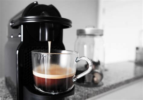 Best Espresso Machine under $200: [Top 7 of 2024] - Simple Green Moms