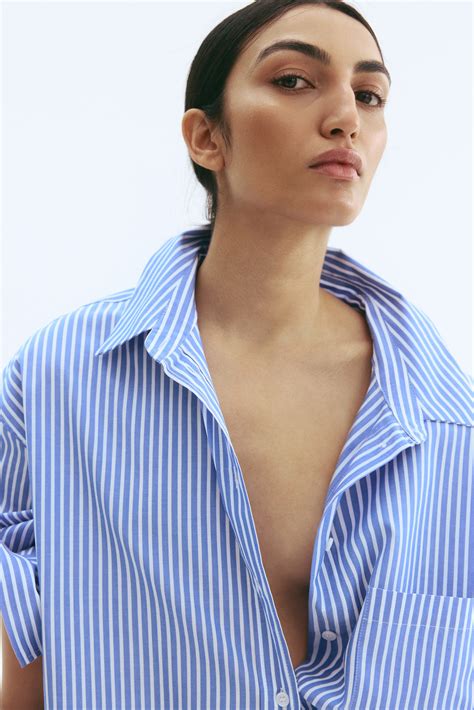 Oversized cotton poplin shirt - Blue/White striped - Ladies | H&M IN