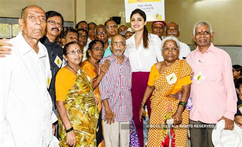 Shamita Shetty poses for the shutterbugs during an 'Stop Elder Abuse ...