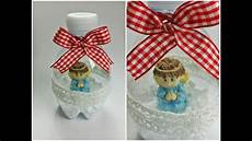 riciclare bicchieri di plastica tutorial bottiglia pallina di natale riciclo diy riciclare bicchieri di plastica tutorial bottiglia pallina di natale riciclo diy