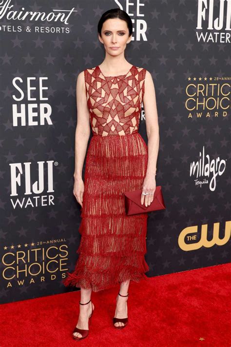 Bitsie Tulloch – LACELEBS.CO