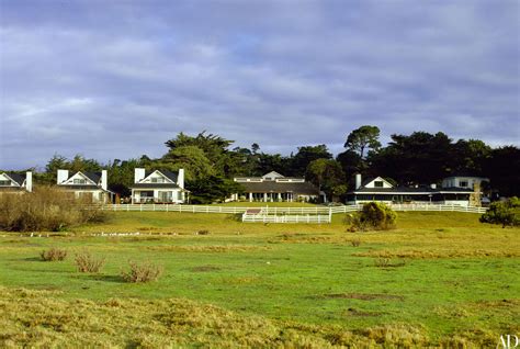 Inside Clint Eastwood's Meticulously Restored California Ranch ...