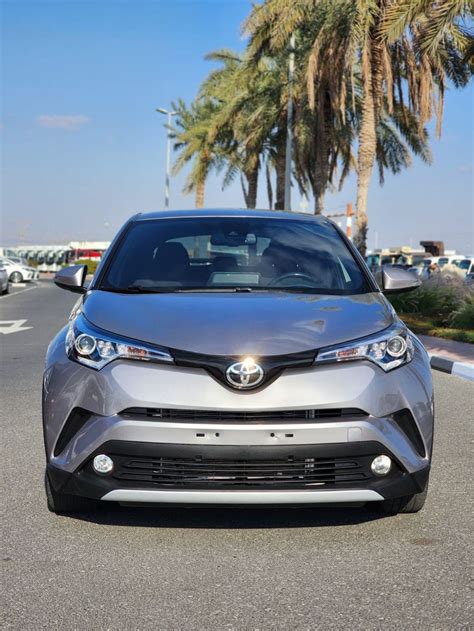 Used TOYOTA CHR 2018 SILVER 2018 for sale in Dubai - 713264
