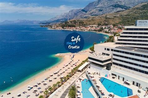 MEDORA AURI FAMILY BEACH RESORT (Podgora) - Hotel Reviews, Photos, Rate ...