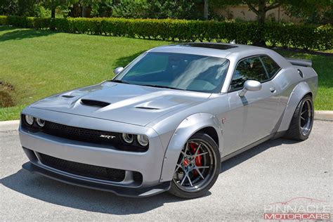 2016 Dodge Challenger SRT Hellcat | Pinnacle Motorcars