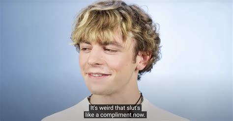OMG, WATCH: Ross Lynch reads thirst tweets about himself - OMG.BLOG