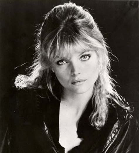 20 pictures of young michelle pfeiffer – Artofit
