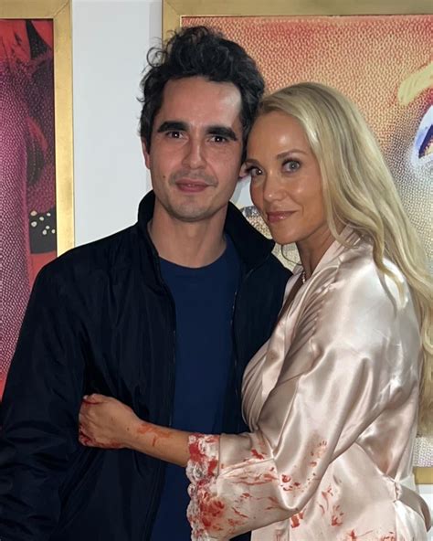 Elizabeth Berkley Lauren | #bts 🎥🎬Special project….#filmnoir Glam details: 💇🏼‍♀️Hair color ...