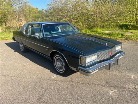 1982 Oldsmobile Ninety-Eight Is a Low-Mile Surprise, Only 25K Miles on ...